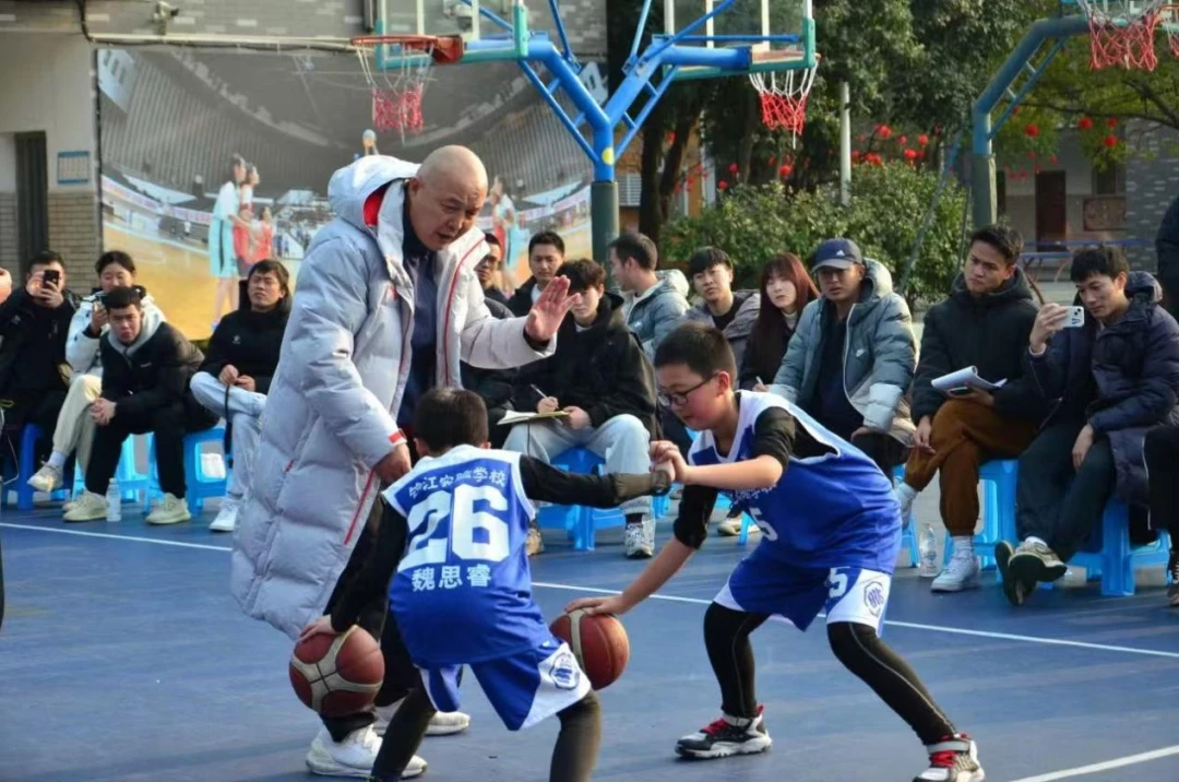 如何通过合理的营养补充来支持篮球恢复训练?_2